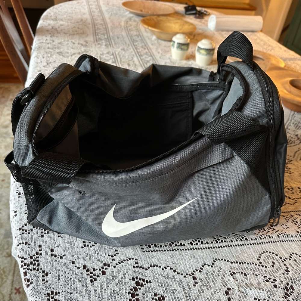 Nike gym duffle bag smaller